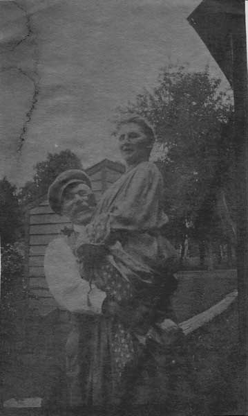 Gabriel and Mabel Evans, on the edge of octagon home