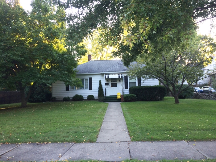 7 Athens street in 2016